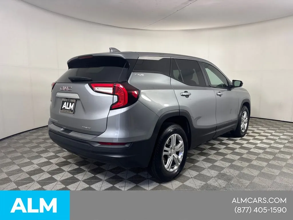 2024 GMC Terrain SLE - Photo 6