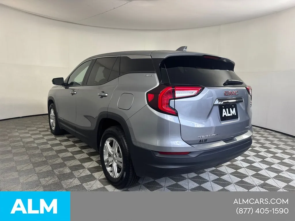 2024 GMC Terrain SLE - Photo 9