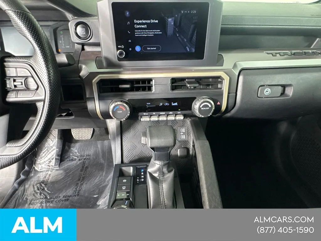 2025 Toyota Tacoma SR5 - Photo 31