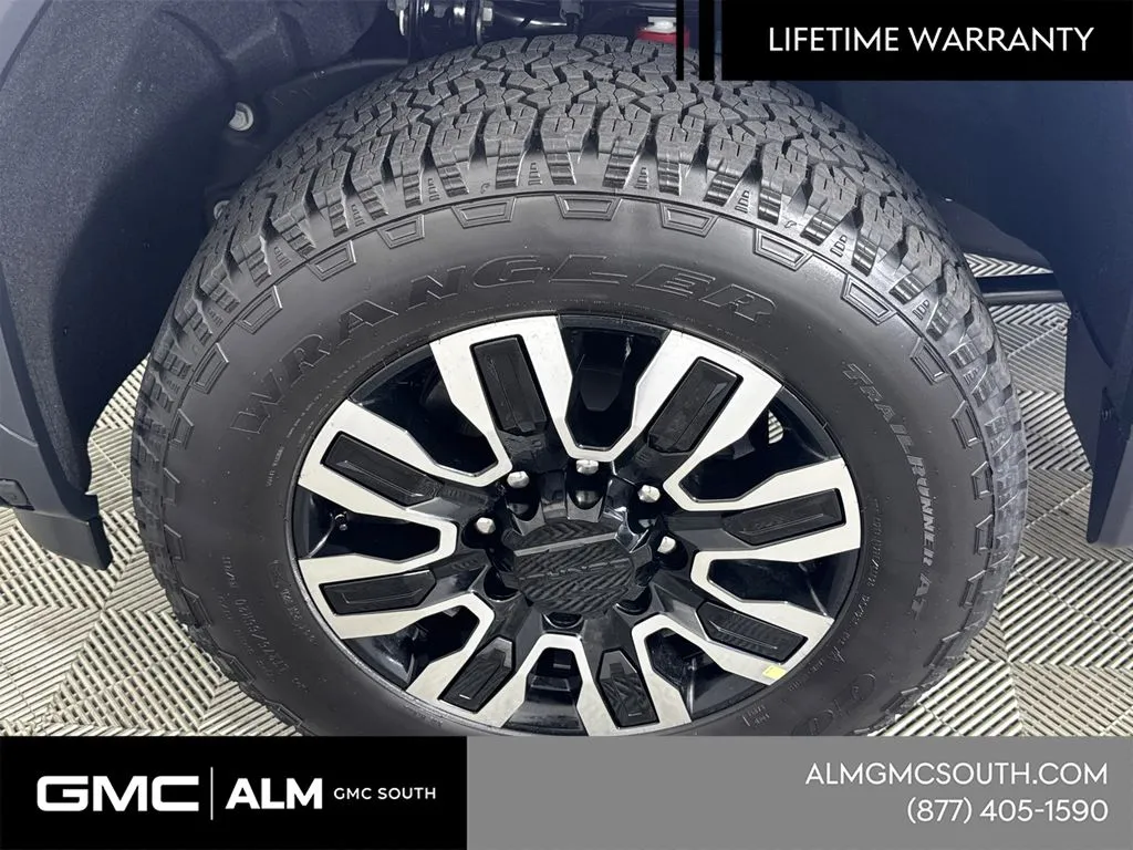 2026 GMC Sierra 2500HD Denali Ultimate - Photo 13