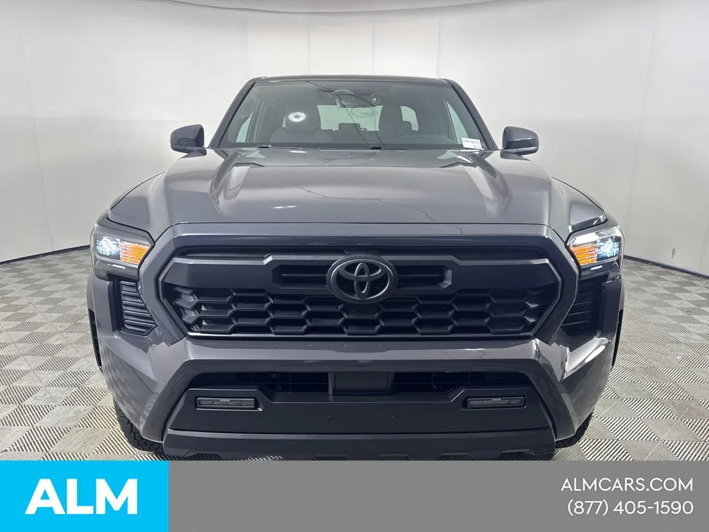 2025 Toyota Tacoma TRD Off Road - Photo 2