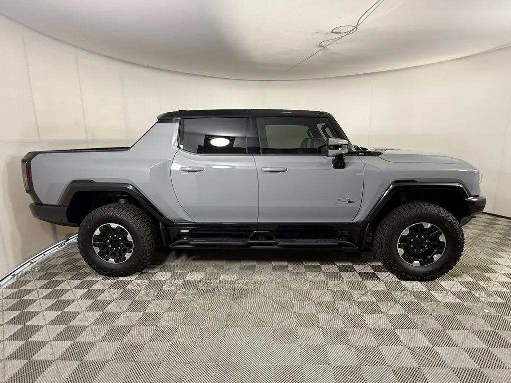 2025 GMC HUMMER EV 3X - Photo 9