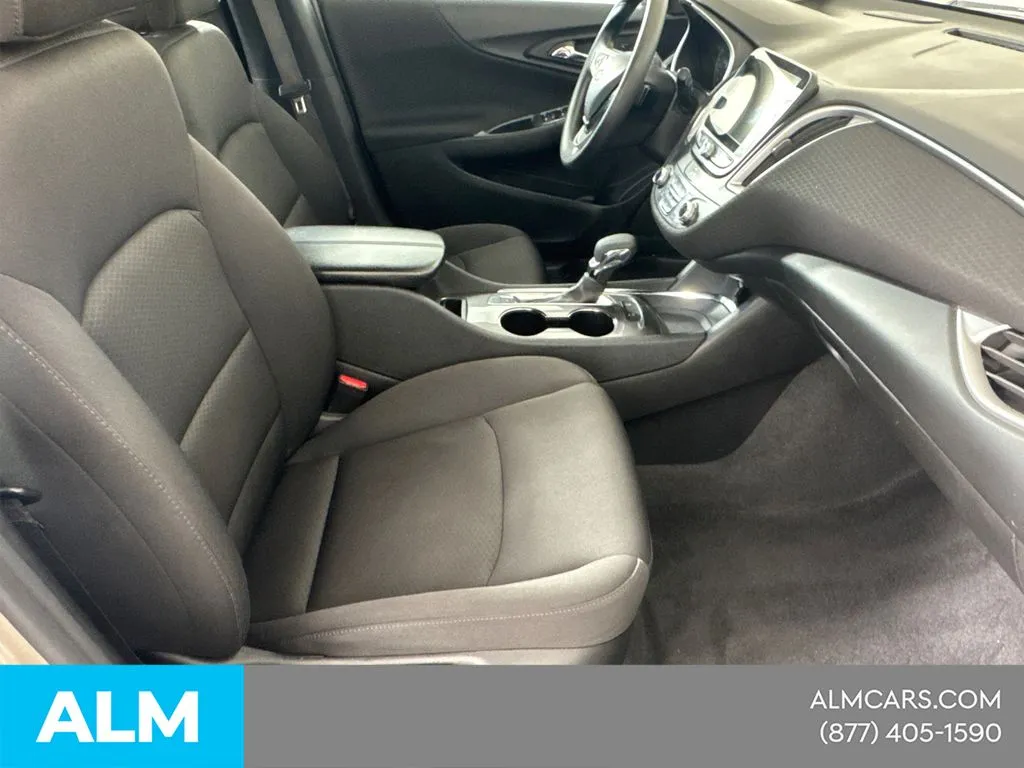 2024 Chevrolet Malibu 1LT - Photo 16