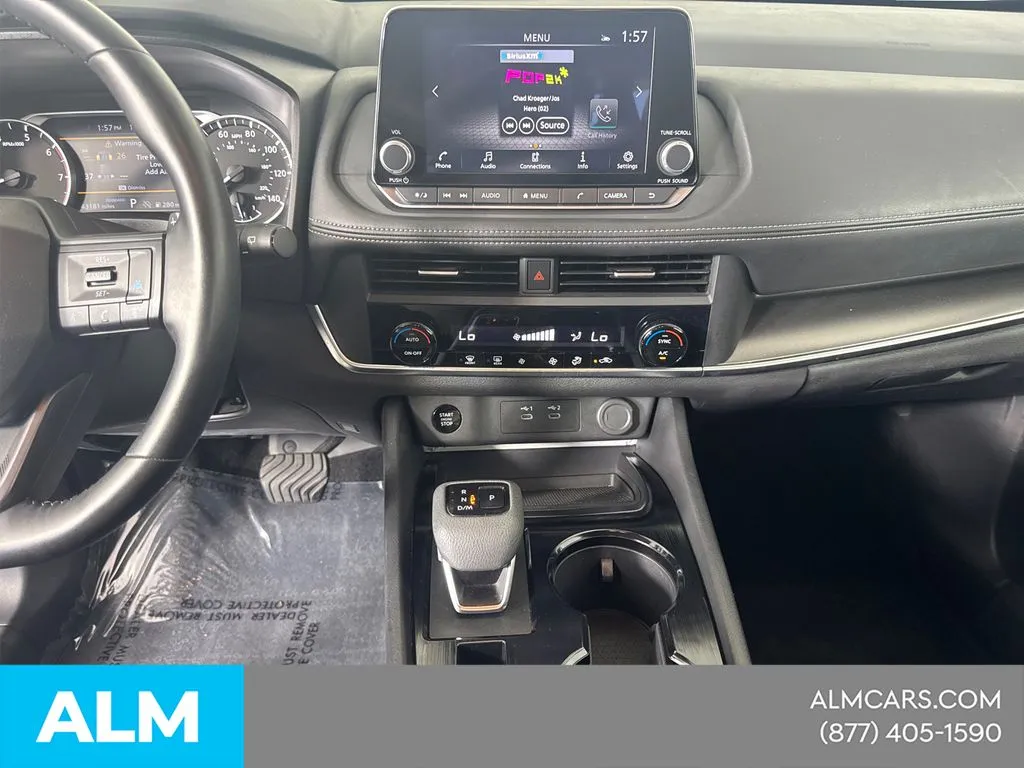 2025 Nissan Rogue SV - Photo 31