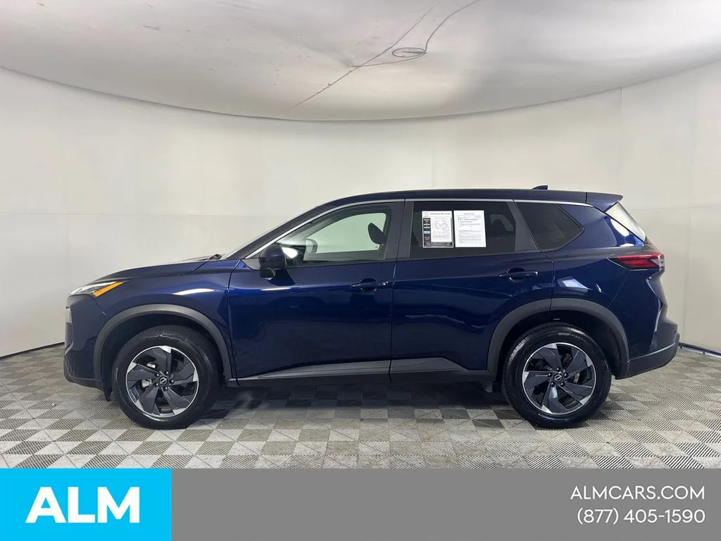 2025 Nissan Rogue SV - Photo 10