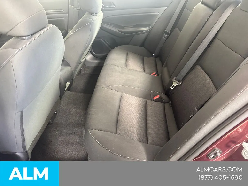 2025 Nissan Altima SV - Photo 22