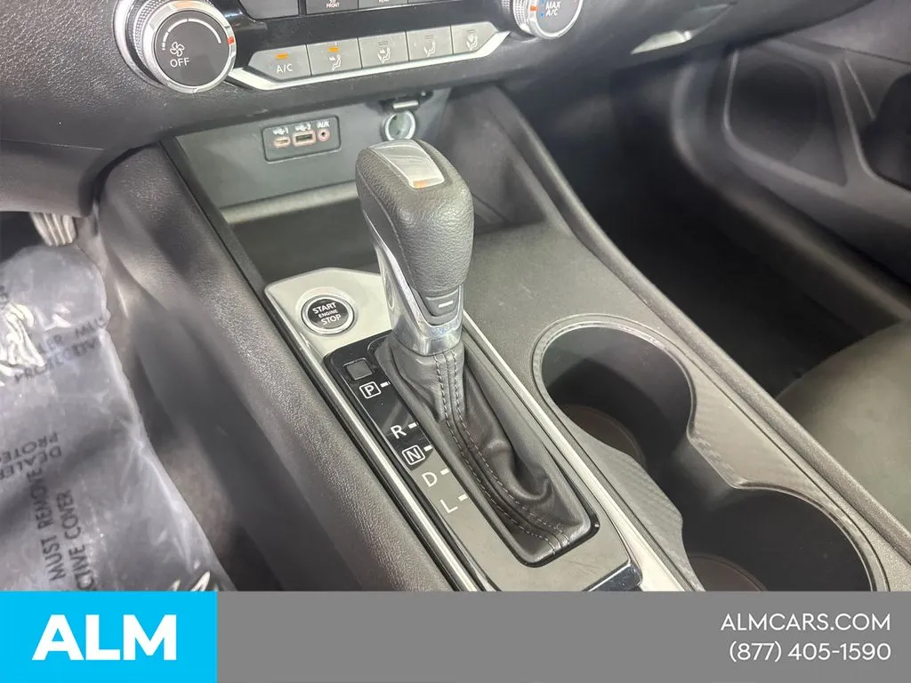 2025 Nissan Altima SV - Photo 32