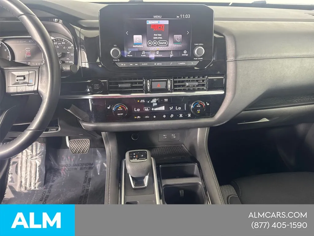 2025 Nissan Pathfinder SV - Photo 32
