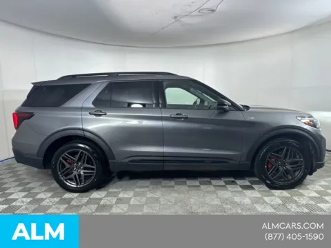 More photos of 2025 Ford Explorer ST-Line at ALM GMC South, GA
