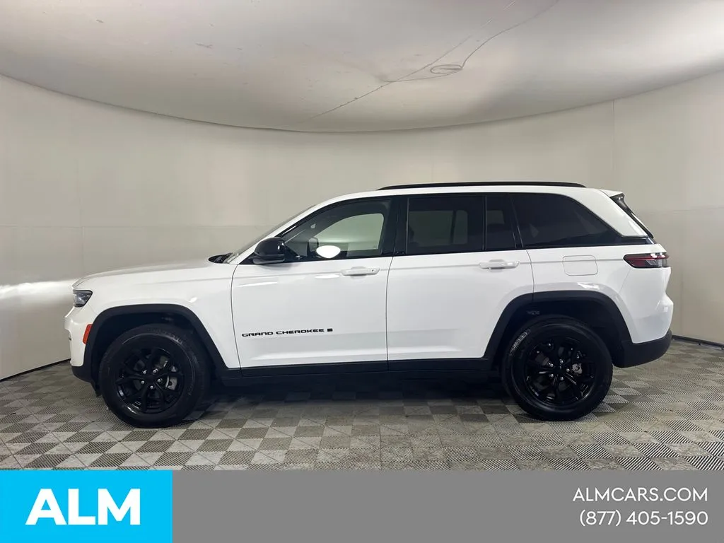 2025 Jeep Grand Cherokee Altitude - Photo 10