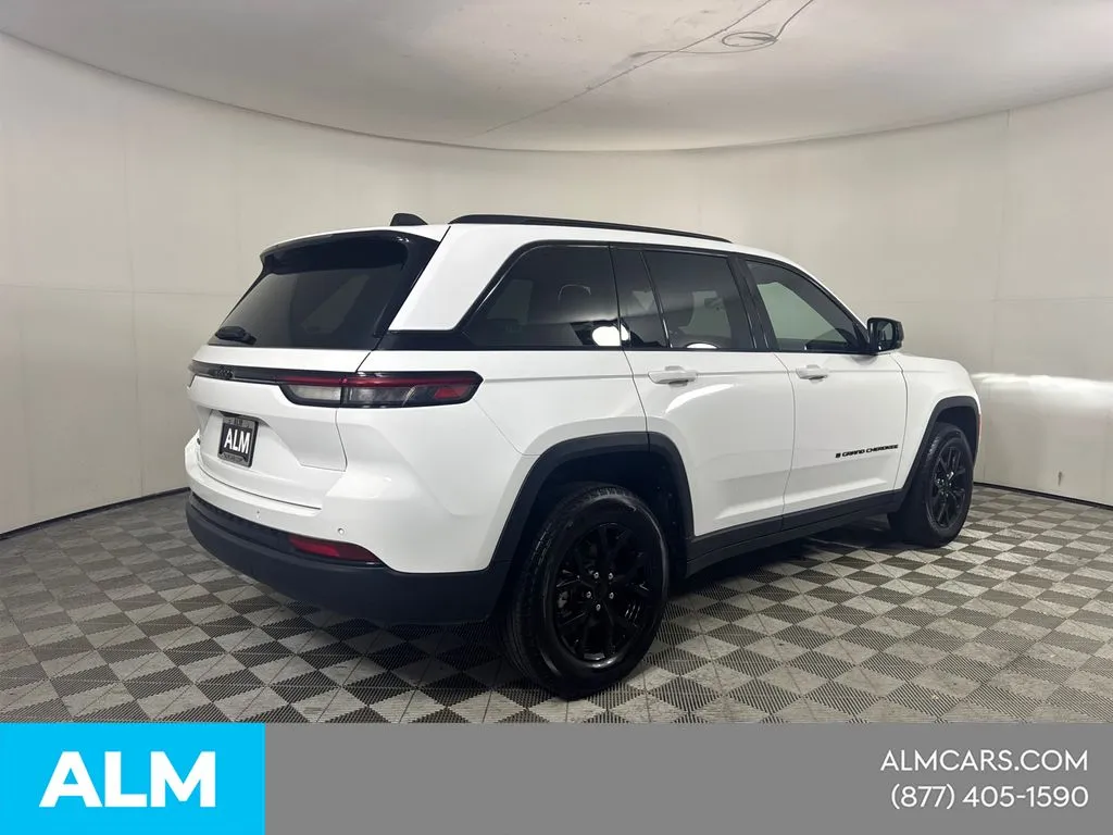 2025 Jeep Grand Cherokee Altitude - Photo 6
