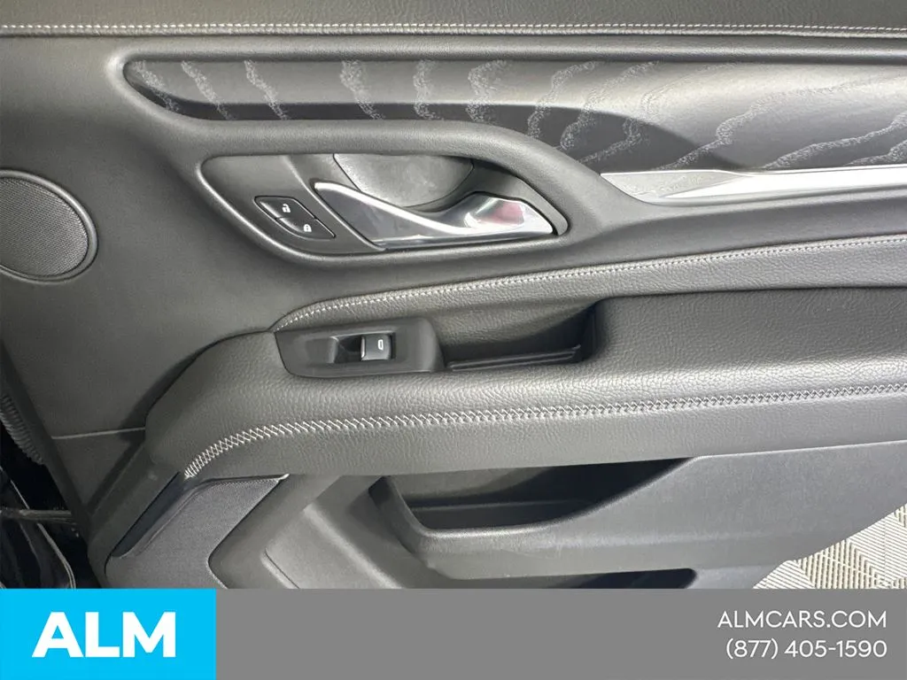 2024 GMC Yukon Denali - Photo 19