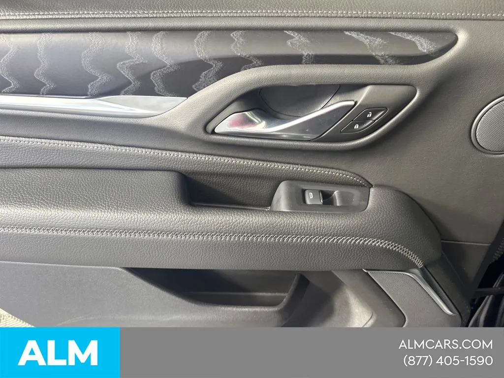 2024 GMC Yukon Denali - Photo 25