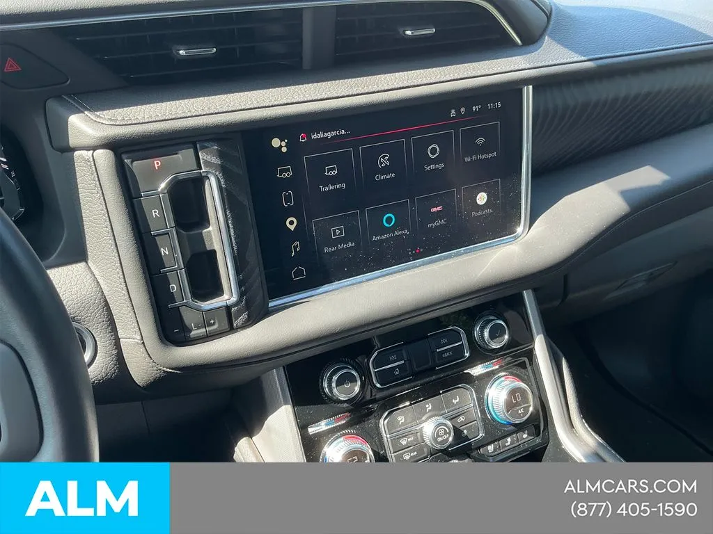 2024 GMC Yukon Denali - Photo 14