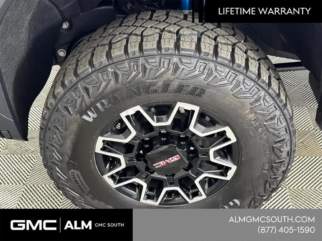2026 GMC Sierra 2500HD AT4X - Photo 13