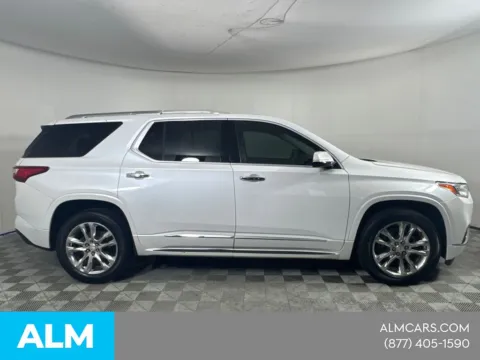 More photos of 2020 Chevrolet Traverse High Country at ALM GMC South, GA