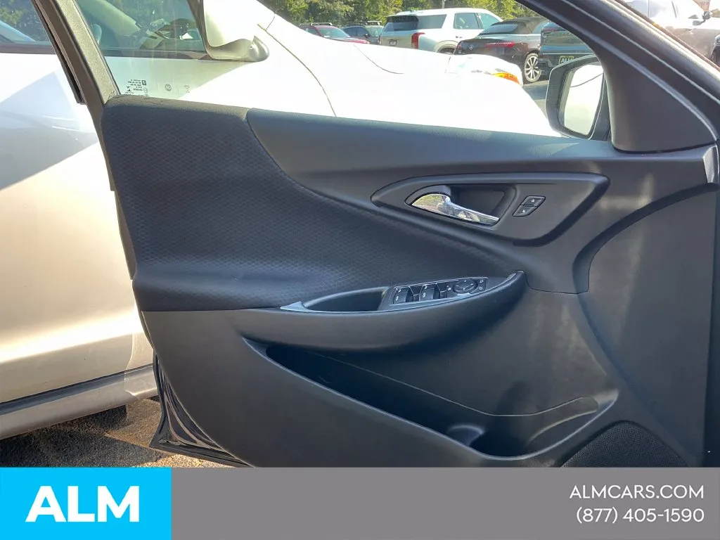 2025 Chevrolet Malibu 1LT - Photo 13
