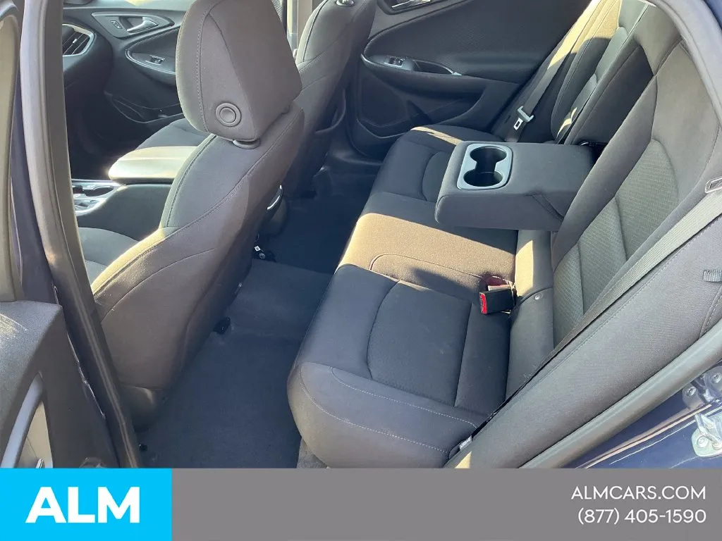 2025 Chevrolet Malibu 1LT - Photo 9