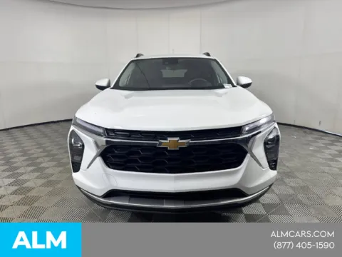 Photos of 2025 Chevrolet Trax LT for sale in Morrow, GA at ALM GMC South