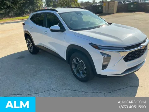 Another view of 2025 Chevrolet Trax LT for sale in Morrow, GA at ALM GMC South