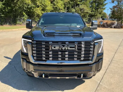 Photos of 2024 GMC Sierra 2500 HD Denali Ultimate for sale in Morrow, GA at ALM GMC South