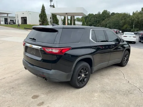 More photos of 2019 Chevrolet Traverse LS at ALM GMC South, GA