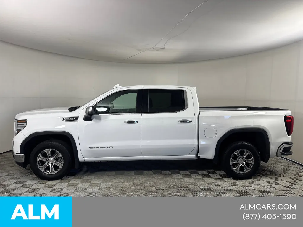 2025 GMC Sierra 1500 SLT - Photo 10