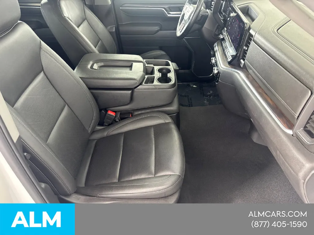 2025 GMC Sierra 1500 SLT - Photo 16