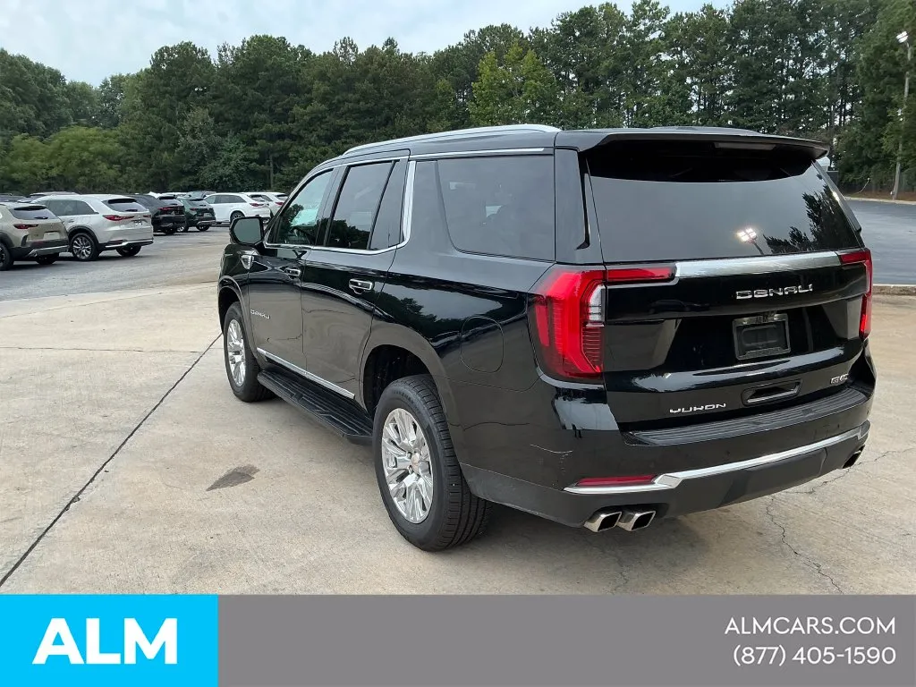 2025 GMC Yukon Denali - Photo 9