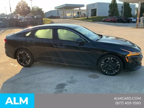 More photos of 2021 Kia K5 GT-Line at ALM GMC South, GA