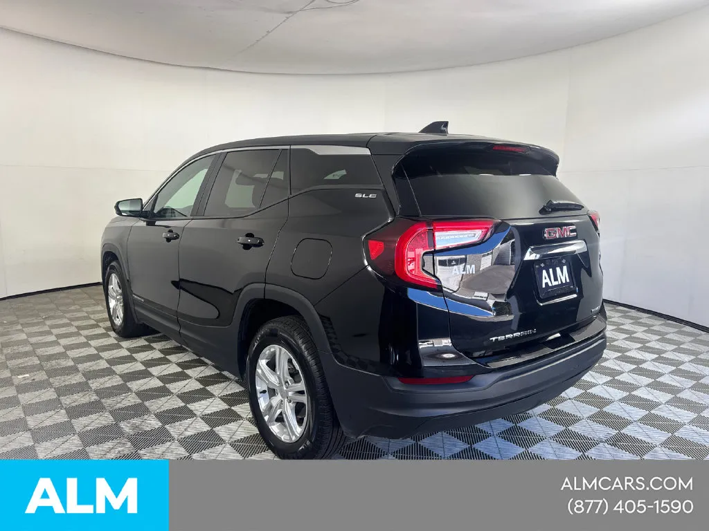 2024 GMC Terrain SLE - Photo 9