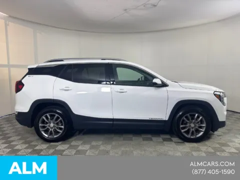 More photos of 2024 GMC Terrain SLT at ALM GMC South, GA