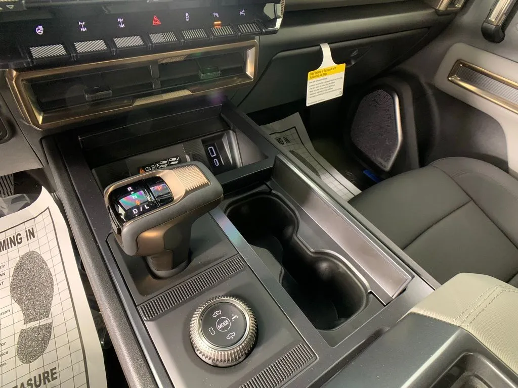 2025 GMC HUMMER EV 3X - Photo 25