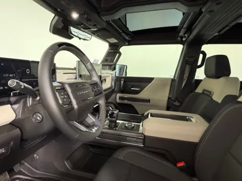 More photos of 2026 GMC Hummer EV Pickup 3X at ALM GMC South, GA