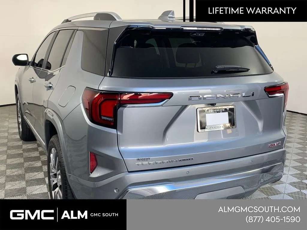 2026 GMC Terrain Denali - Photo 6