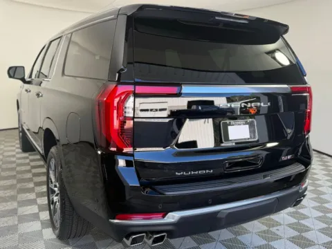 More photos of 2025 GMC Yukon XL Denali at ALM GMC South, GA