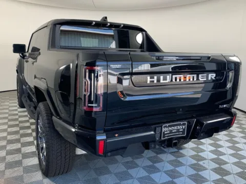 More photos of 2025 GMC Hummer EV Pickup 3X at ALM GMC South, GA