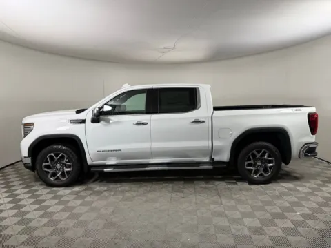 More photos of 2025 GMC Sierra 1500 SLT at ALM GMC South, GA