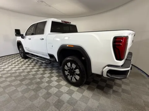 More photos of 2025 GMC Sierra 2500HD Denali at ALM GMC South, GA