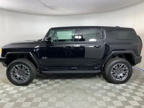 More photos of 2026 GMC Hummer EV SUV 3X at ALM GMC South, GA