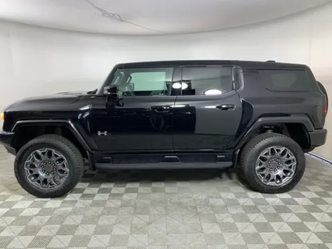 More photos of 2026 GMC Hummer EV SUV 3X at ALM GMC South, GA