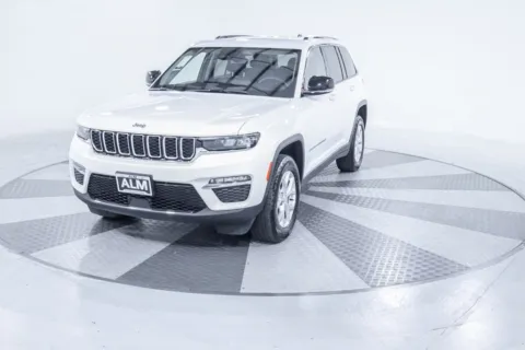 Photos of 2023 Jeep Grand Cherokee Limited for sale in Morrow, GA at ALM GMC South
