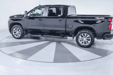 More photos of 2021 Chevrolet Silverado 1500 RST at ALM GMC South, GA