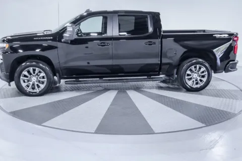 More photos of 2021 Chevrolet Silverado 1500 RST at ALM GMC South, GA
