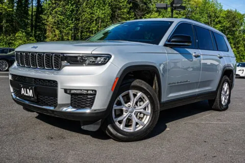 Silver 2022 Jeep Grand Cherokee L Limited for sale in Morrow, GA