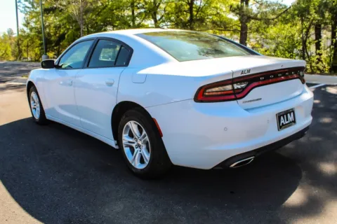 More photos of 2022 Dodge Charger SXT at ALM GMC South, GA