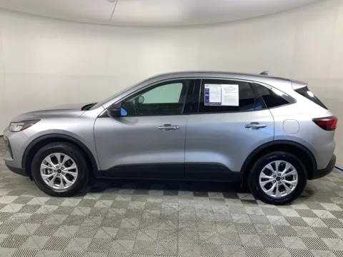 More photos of 2023 Ford Escape Active at ALM GMC South, GA