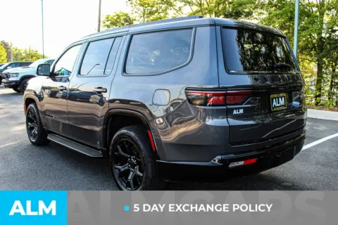 More photos of 2024 Jeep Wagoneer Series II at ALM GMC South, GA