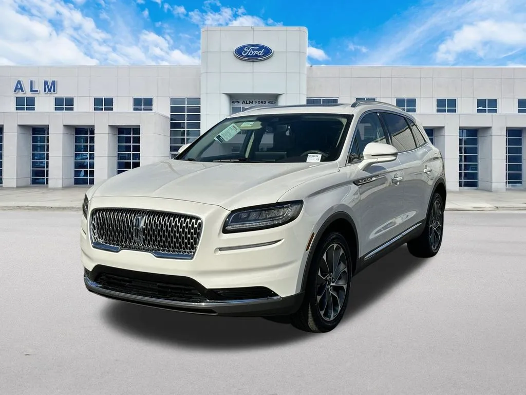 White 2023 Lincoln Nautilus Reserve for sale in Morrow, GA