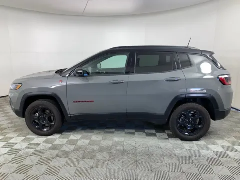 More photos of 2024 Jeep Compass Trailhawk at ALM GMC South, GA
